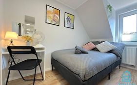 Astro Room - 10 Minutes to Gdańsk Old Town